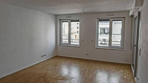 Wohnraum - 2 Zimmer Etagenwohnung in Regensburg