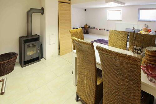 Partyraum mit Kamin - 