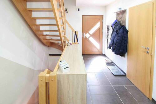 Flur Erdgeschoss - Einfamilienhaus mit 180,20 m&sup2; in Radeburg zum Kaufen