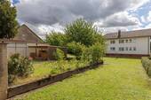 Garten - Mehrfamilienhaus, Wohnhaus mit 260,00 m² in Dogern zum Kaufen