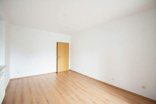 Schlafzimmer - 2 Zimmer Etagenwohnung zum Kaufen in Dreieich