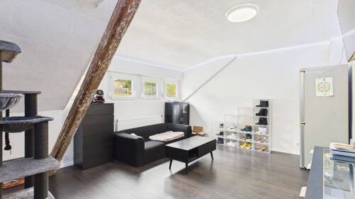 Zimmer 1 Dachgeschoss - 