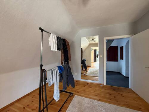Helles Dachzimmer - 