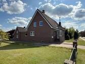 Modernisiertes Einfamilienhaus - 5 Zimmer Einfamilienhaus in Radbruch
