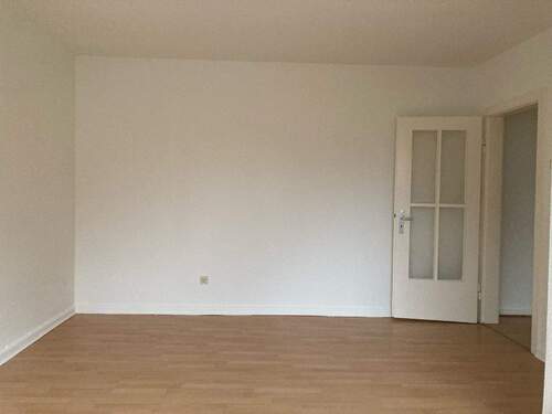 Wohnzimmer / offene Küche 1.2 - 