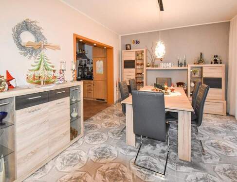 Essbereich im Wohnzimmer - 