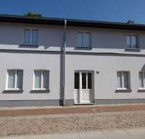 Haus gewerblich Wohnheim Büro Apartment Atelier Ferienwohnung - Malchow