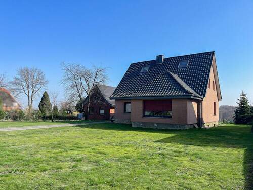 Bild 1 - Vielseitiges Einfamilienhaus in naturnaher Umgebung von Mettingen !