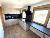 Einbauküche - 3 Zimmer Etagenwohnung zur Miete in Flachslanden