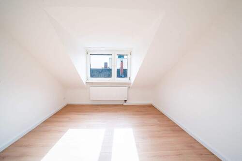 2. Zimmer - 2 Zimmer Etagenwohnung in Ludwigshafen am Rhein
