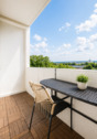 Balkon.png - Moderne 3-Raum-Wohnung mit EBK & Balkon, unverbaubarer Ausblick ins Grüne