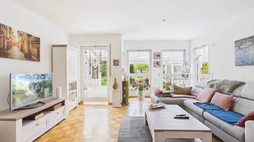 Wohnzimmer - 3 Zimmer Etagenwohnung zum Kaufen in Perl