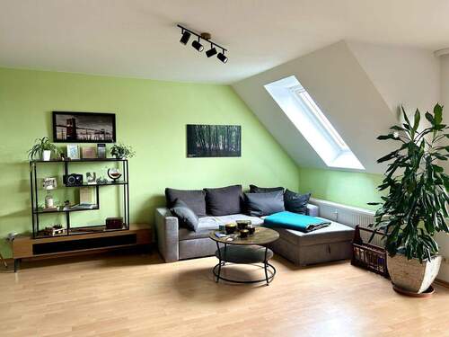 Wohnzimmer.jpg - Etagenwohnung mit 73,00 m² in Ronnenberg zur Miete