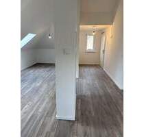 Berlin-Reinickendorf NEUBAU Erstbezug: 2-Zi. 67,5m² LOFT DG Whg mit Fußbodenheizung, Wärmepumpe A+++