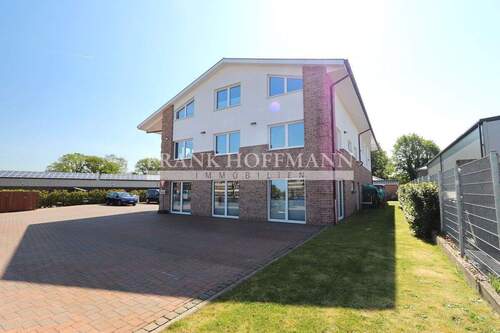 V8828 Bürogebäude 3 - 