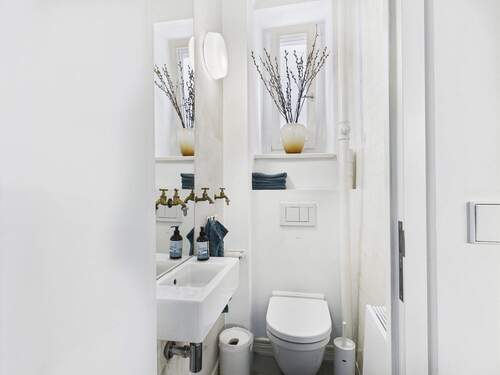 WC - Hochparterre - 