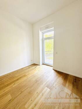 Zimmer 1 - 