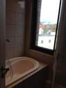 Badezimmer mit Wanne - 