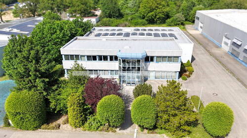 V10902 Außenaufnahme 1 - Halle zum Kaufen in Henstedt-Ulzburg