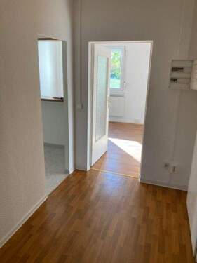 Flurbereich - 2 Zimmer Etagenwohnung in Dessau-Roßlau