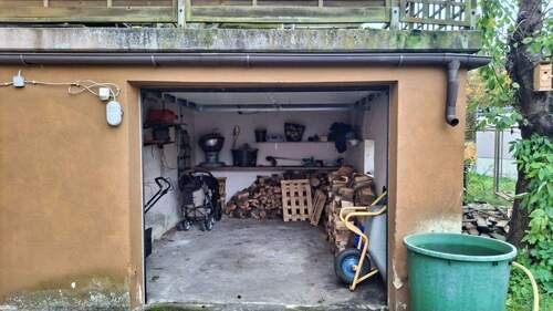 Garage - 
