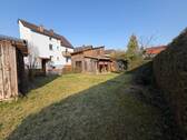 Ansicht Garten - 4 Zimmer Mehrfamilienhaus, Wohnhaus zum Kaufen in Schwandorf