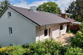 Westansicht mit Terrasse - 7 Zimmer Reihenendhaus zum Kaufen in Heppenheim (Bergstraße)