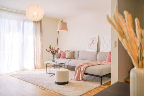 Wohnzimmer-Wohnbeispiel - 6 Zimmer Reihenendhaus zum Kaufen in Ahrensburg