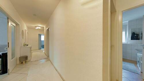 Flur - Etagenwohnung mit 105,00 m² in Mannheim zum Kaufen