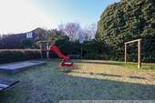 19 Spielplatz - 