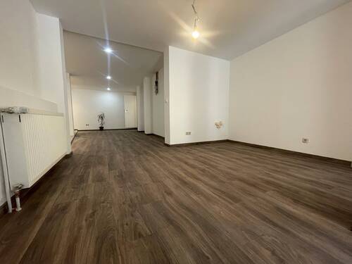 Teilansicht vom Büro/Verkaufsraum - Büro mit 52,00 m&sup2; in Gummersbach zur Miete