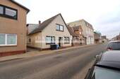 V10650 Außenaufnahme 2 - 2 Zimmer Mehrfamilienhaus, Wohnhaus in Barmstedt