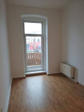 Schlafraum - 3 Raumwohnung im EG mit Balkon - 371,00&nbsp;EUR Kaltmiete, ca.&nbsp; 74,60&nbsp;m&sup2;&nbsp;Wohnfl&auml;che