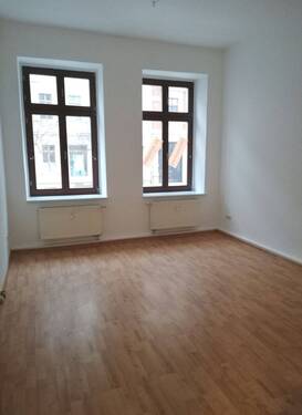 Wohnraum - 3 Zimmer Etagenwohnung zur Miete in Görlitz