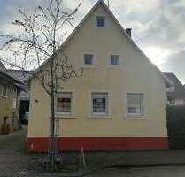 Vermietetes Einfamilienhaus mit Nebengebäuden in Bruchsal-Helmsheim ***PROVISIONSFREI***
