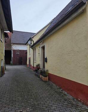 Bild 3 - 4 Zimmer Bauernhaus, Landhaus in Bruchsal
