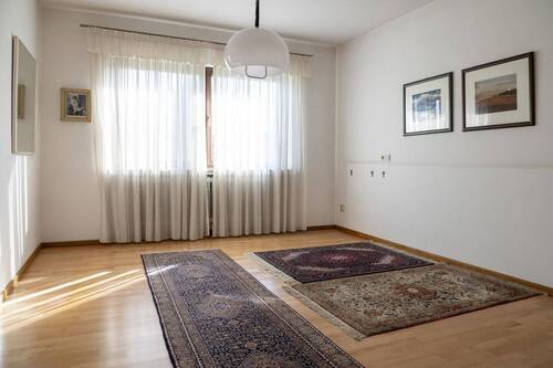 Elternschlafzimmer EG - 