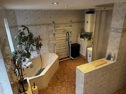 Badezimmer B.4 - 