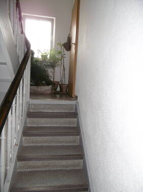 Treppenhaus 1. OG.JPG - 