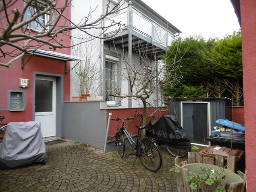 Grundstück- und Hofansicht.JPG - 1 Zimmer Mehrfamilienhaus, Wohnhaus in Radolfzell am Bodensee