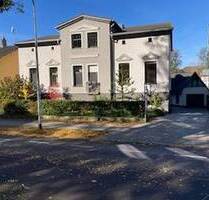 Zweifamiliehaus in Eberswalde - 732.000,00 EUR Kaufpreis, ca.  255,00 m² Wohnfläche in Eberswalde (PLZ: 16225)