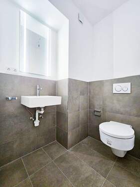 Gäste-WC - Etagenwohnung mit 95,00 m² in Frankfurt am Main zur Miete