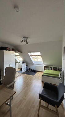Schlafzimmer 4 - 