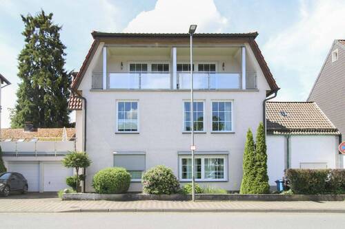 Außenansicht - 9 Zimmer Mehrfamilienhaus, Wohnhaus zum Kaufen in Osterode am Harz
