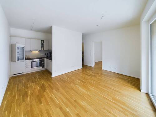 Wohnzimmer - Etagenwohnung mit 48,90 m² in Dresden zur Miete