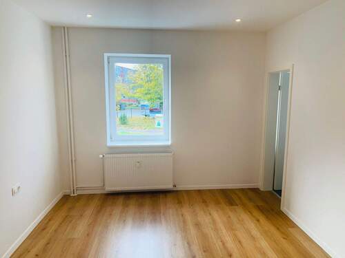 Wohnzimmer - Etagenwohnung mit 34,00 m² in Brandenburg zur Miete