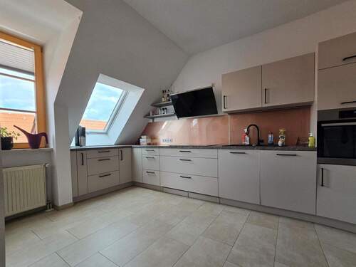 P150 WE-2.OG rechts Küche - Etagenwohnung mit 115,80 m² in Dresden zur Miete