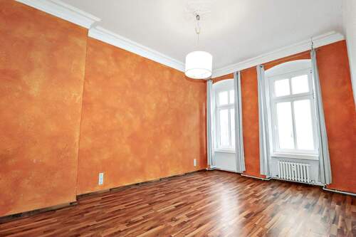 Schlafzimmer - 2 Zimmer Etagenwohnung zum Kaufen in Berlin