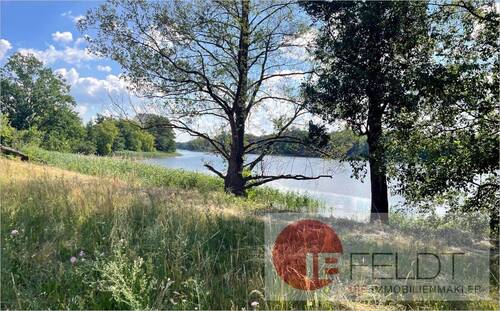 Idylische Lage am See - Nahe Berlin - Exklusives Wassergrundstück mit Baugenehmigung und eigenem Ufer am Bauernsee