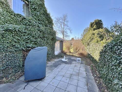 Seitliche Terrasse - 